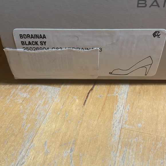 NIB Bandalino Rainaa peep toe patent leather pumps - Picture 6 of 6